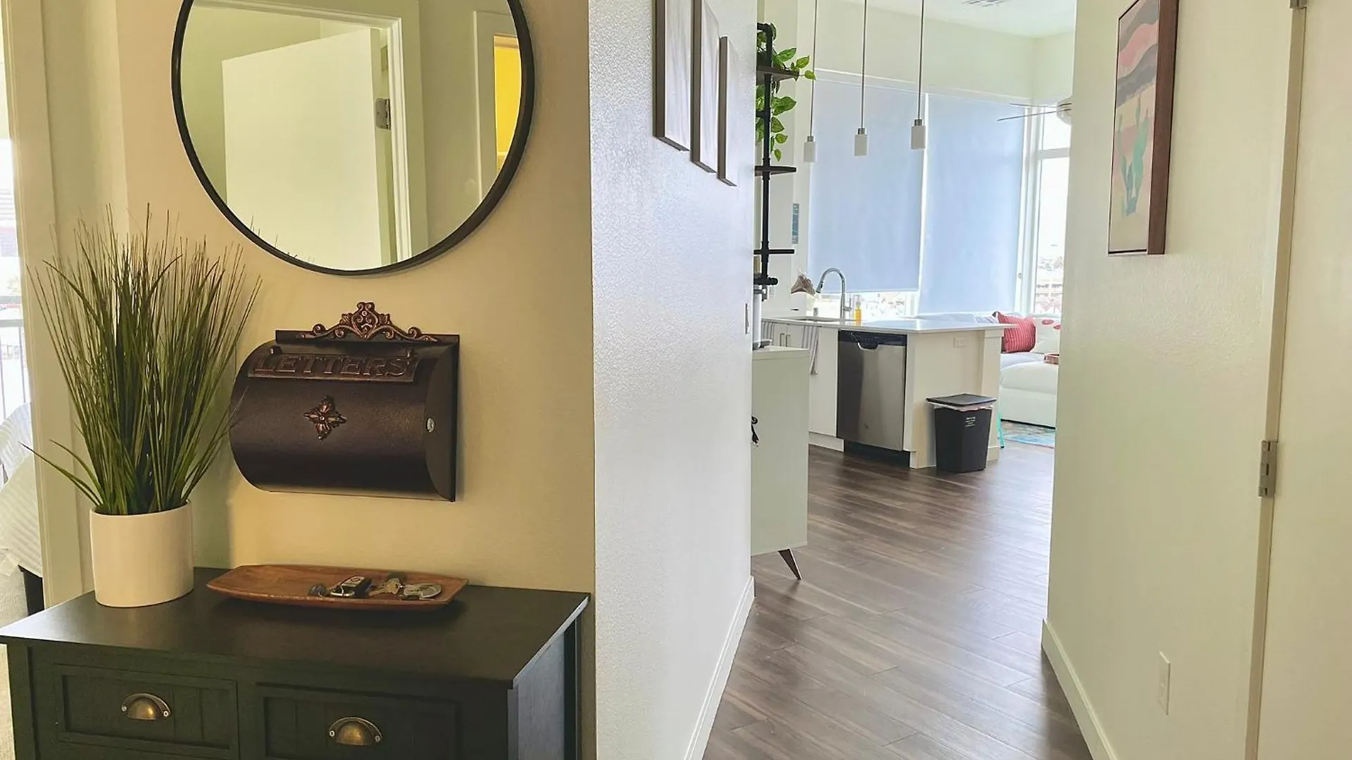 Apartment 3 Bedroom Downtown Las Vegas