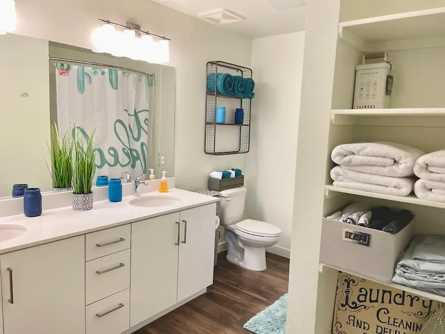 3 Bedroom Downtown Las Vegas