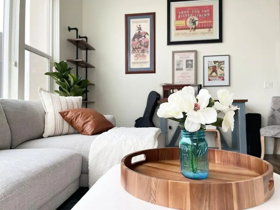 3 Bedroom Downtown Las Vegas